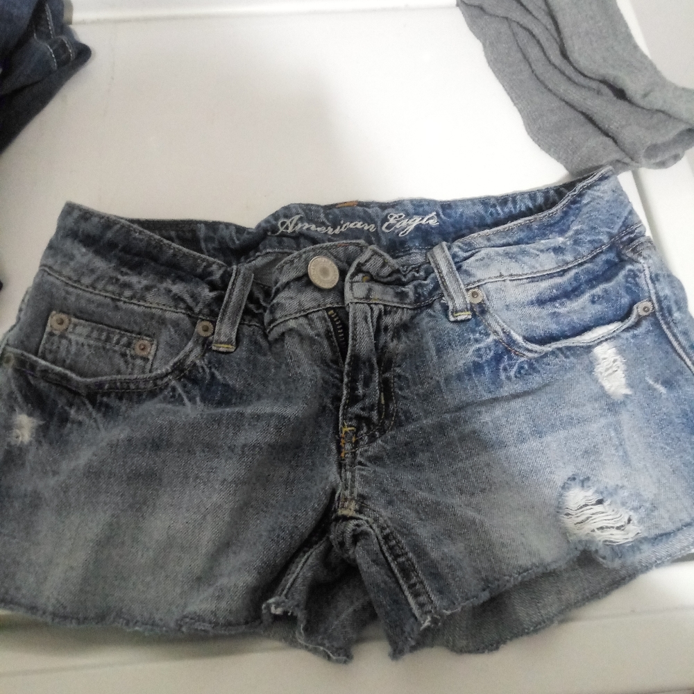 American Eagle size 2 jean shorts